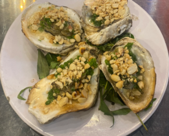 Hàu nướng mỡ hành